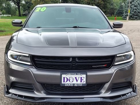 Used 2020 Dodge Charger SXT image 9
