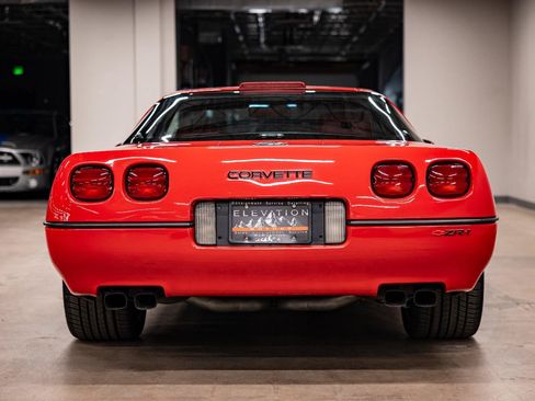 Used 1990 Chevrolet Corvette ZR-1 RWD image 4
