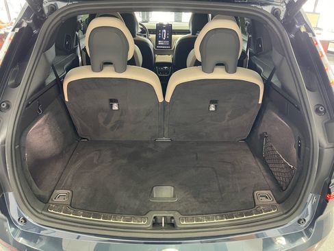 Used 2025 Volvo EX90 Plus AWD/4WD image 34