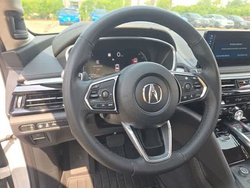 Certified 2025 Acura MDX FWD w/ Technology Package image 22