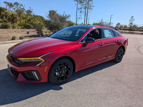 New 2026 Kia K5 GT-Line image 9