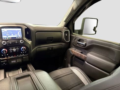 Used 2020 GMC Sierra 3500 Denali image 25
