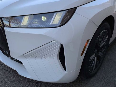 New 2026 BMW iX xDrive45 image 11