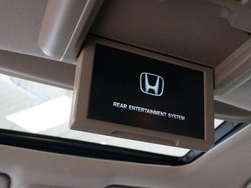 Used 2018 Honda Pilot Elite image 5