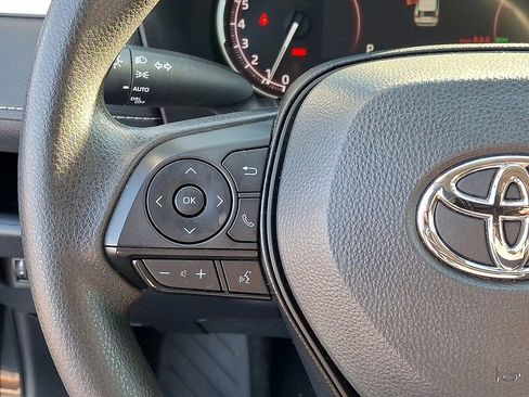 Used 2024 Toyota RAV4 XLE image 20