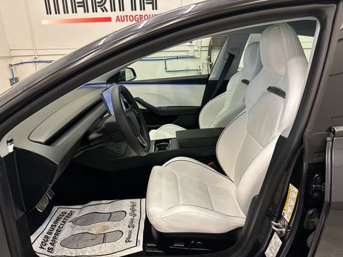 Used 2024 Tesla Model 3 Performance image 22