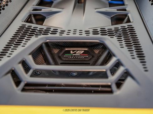 Used 2026 Lamborghini Temerario AWD/4WD image 15
