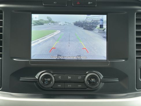 Used 2023 Ford F150 XLT AWD/4WD image 18