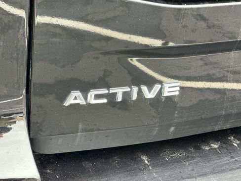 Used 2025 Ford Expedition Max Active image 9