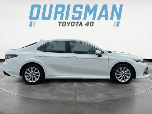 Used 2024 Toyota Camry LE image 8