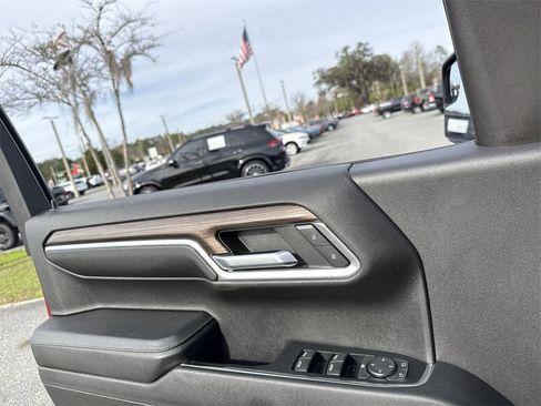 Used 2023 Chevrolet Silverado 1500 RST image 14