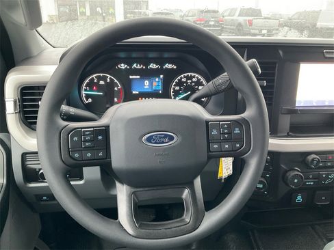 New 2025 Ford F450 XL w/ XL Chrome Package image 21