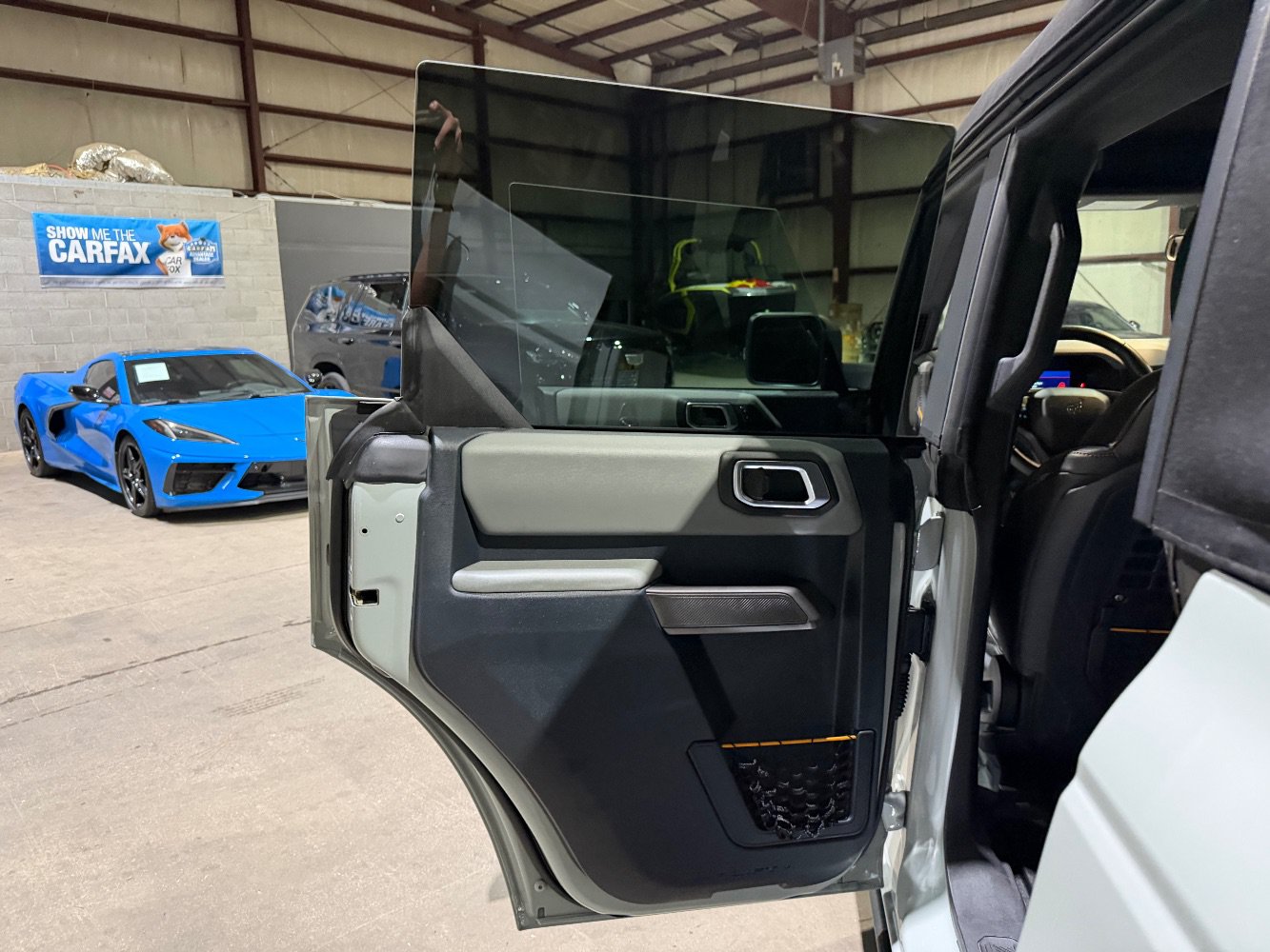 Used 2023 Ford Bronco Badlands AWD/4WD image 15