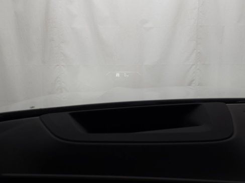 Used 2026 BMW X5 xDrive50e w/ Climate Comfort Package image 19