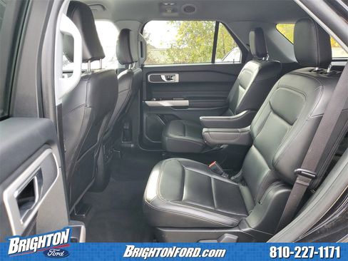 Used 2023 Ford Explorer XLT w/ Equipment Group 202A image 12