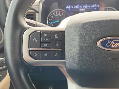Used 2022 Ford Expedition Limited AWD/4WD image 25
