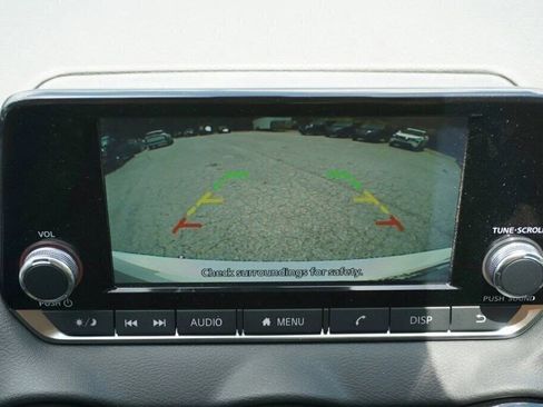 New 2025 Nissan Sentra S image 11