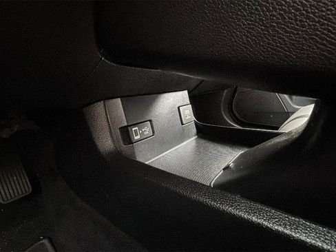 Used 2017 Honda Civic Touring image 22