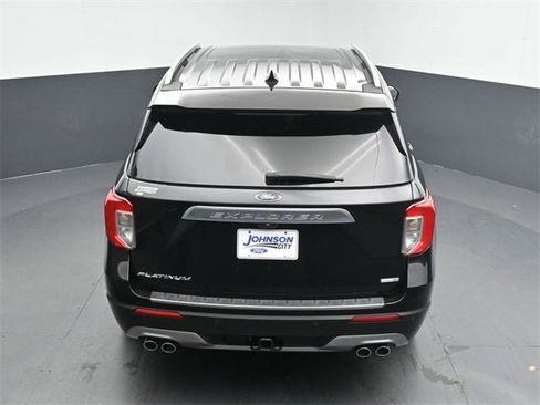 Used 2020 Ford Explorer Platinum image 27