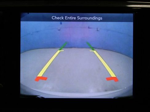 Used 2017 Chrysler Pacifica Limited w/ UConnect Theater Package image 13