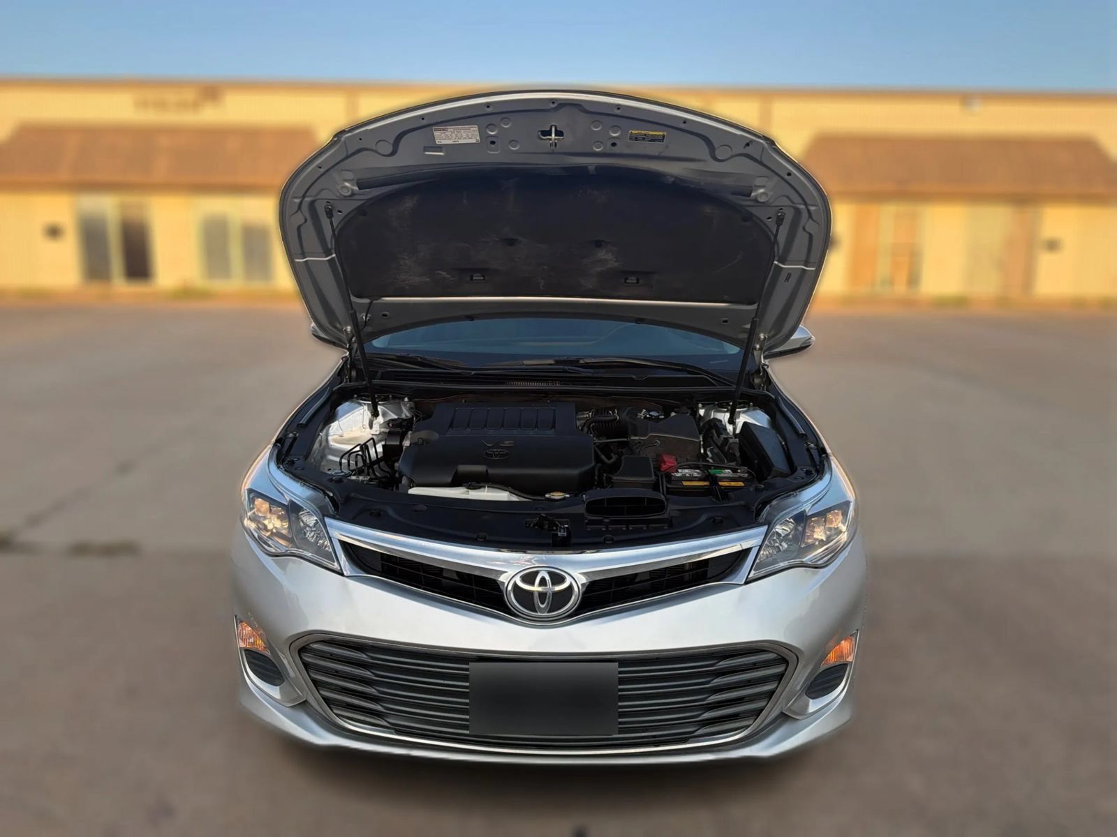 Used 2013 Toyota Avalon XLE Premium FWD image 14