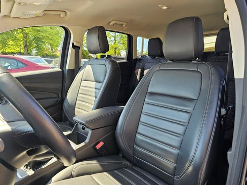 Used 2019 Ford Escape SEL AWD/4WD image 21