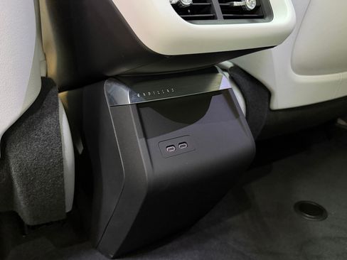 Certified 2024 Cadillac Lyriq Sport image 43