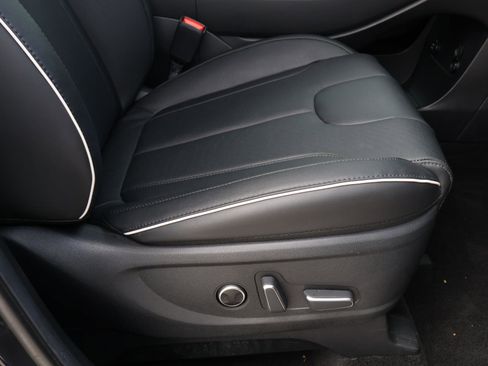 Used 2024 Hyundai Palisade SEL image 18