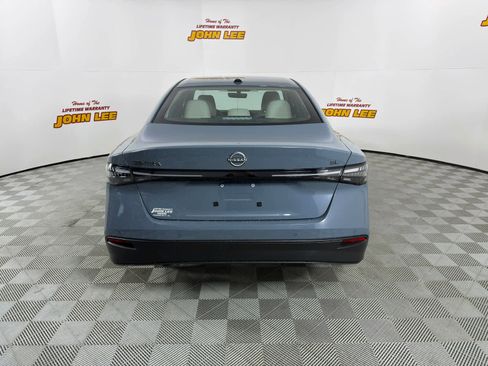 New 2026 Nissan Sentra SL w/ Floor Mat Package image 4