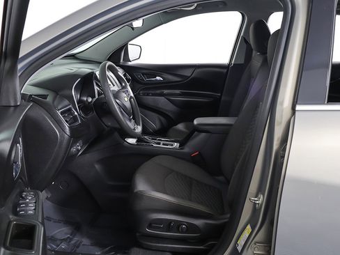 Used 2019 Chevrolet Equinox LT image 19