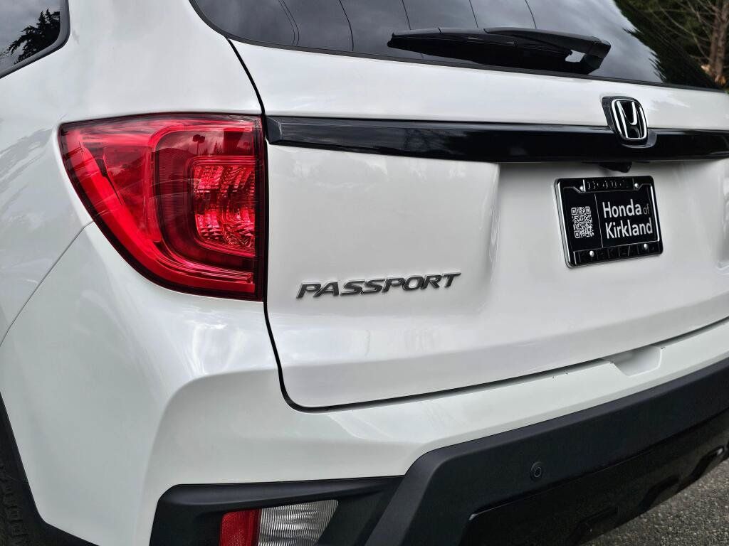 Certified 2023 Honda Passport Elite image 16