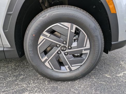 New 2026 Hyundai Tucson Blue SE image 11