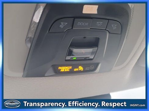 Used 2024 Toyota Corolla Cross L image 30