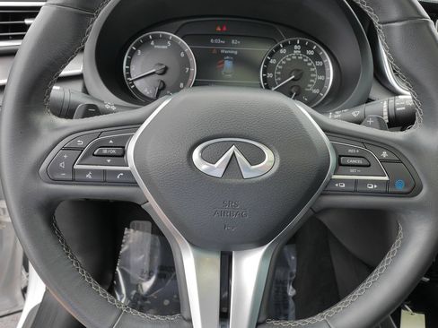 Used 2023 INFINITI QX50 Luxe AWD/4WD image 28