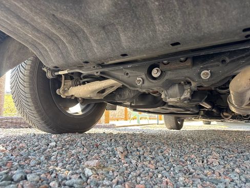 Used 2017 Honda CR-V LX image 15