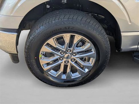 New 2026 Ford F150 Lariat w/ Equipment Group 502A High image 9