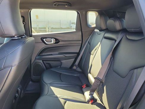 New 2026 Jeep Compass Latitude AWD/4WD image 11