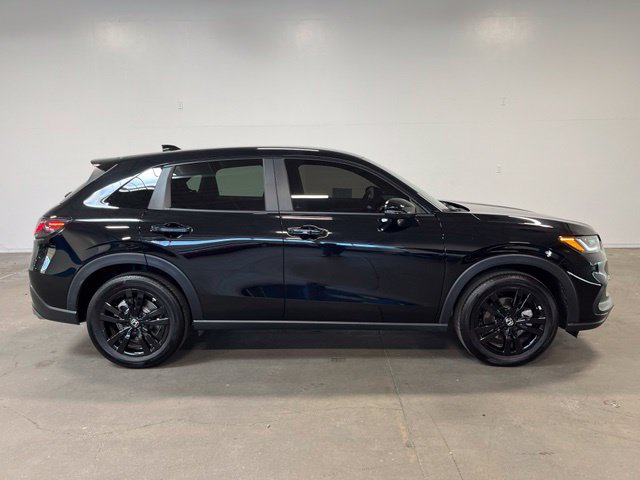 Used 2026 Honda HR-V Sport image 2