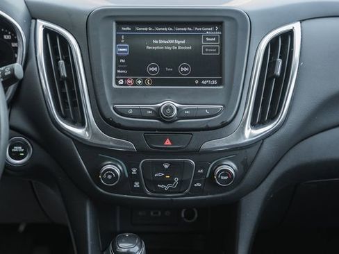 Used 2021 Chevrolet Equinox LT image 26