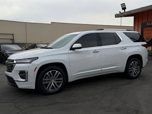 Used 2023 Chevrolet Traverse High Country AWD/4WD image 9