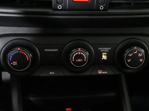 Used 2023 Kia Forte LXS w/ LXS Technology Package image 44