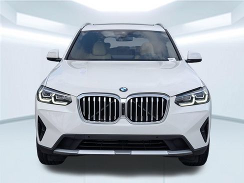 Used 2024 BMW X3 xDrive30i w/ Premium Package AWD/4WD image 8
