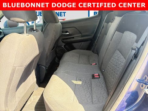 Used 2025 Nissan Kicks SV AWD/4WD image 21