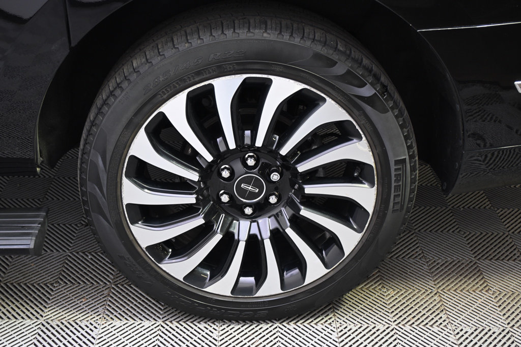 Certified 2022 Lincoln Navigator L Black Label AWD/4WD image 20