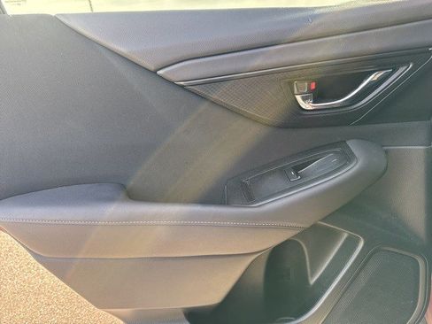 Used 2020 Subaru Outback Premium image 12