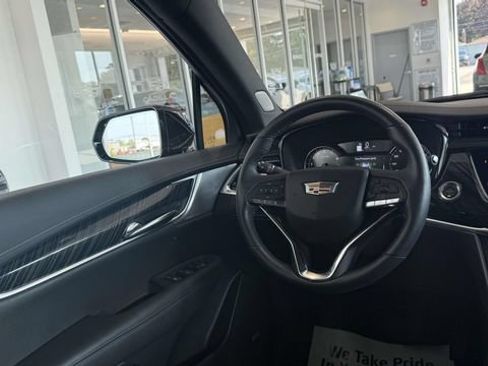 Certified 2024 Cadillac XT6 Premium Luxury AWD/4WD image 72