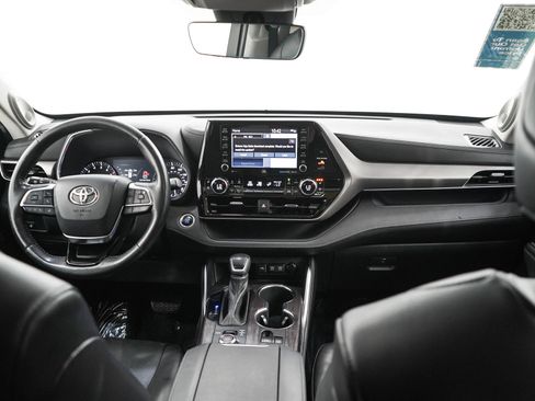 Used 2020 Toyota Highlander Limited AWD/4WD image 14