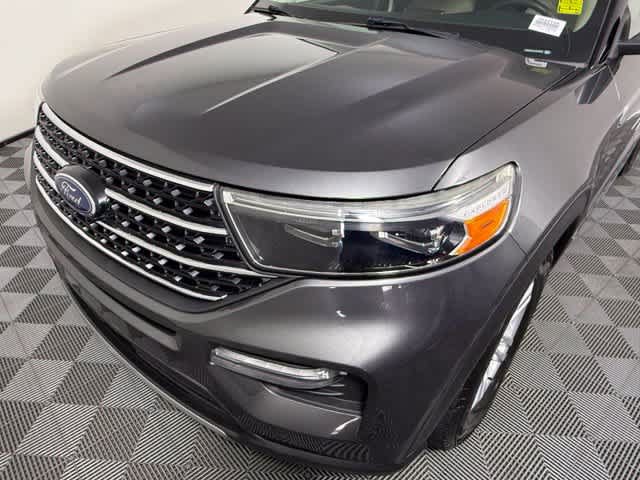 Used 2020 Ford Explorer XLT w/ Equipment Group 202A RWD image 10
