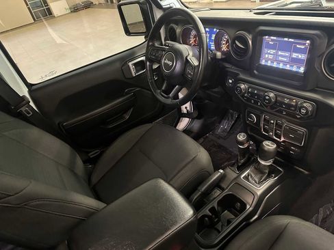 Used 2020 Jeep Wrangler Unlimited Sport AWD/4WD image 37