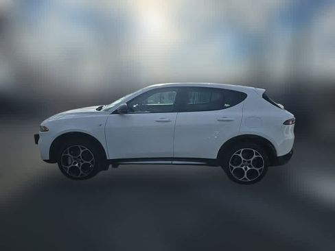 Used 2024 Alfa Romeo Tonale Ti image 7